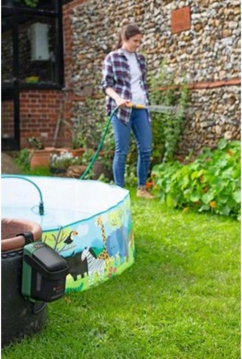 Produktbild Bosch Home & Garden GardenPump 18V-2000 (Gartenpumpe)