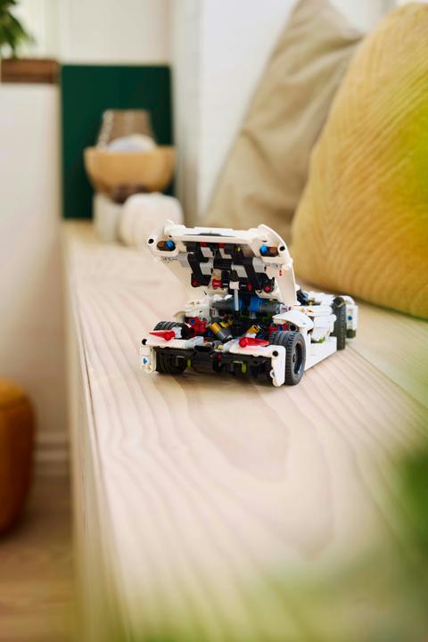 Produktbild LEGO Koenigsegg Jesko Absolut (42184, LEGO Technic)