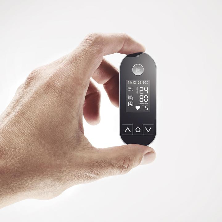 Actual product image Medisanté Freescan / BPM 490 (Blood pressure monitor wrist)