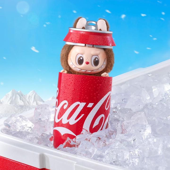 Produktbild Pop Mart Labubu The Monsters Coca Cola Serie Vinyl Face Sealed Case (Einzelpack) (17 cm)