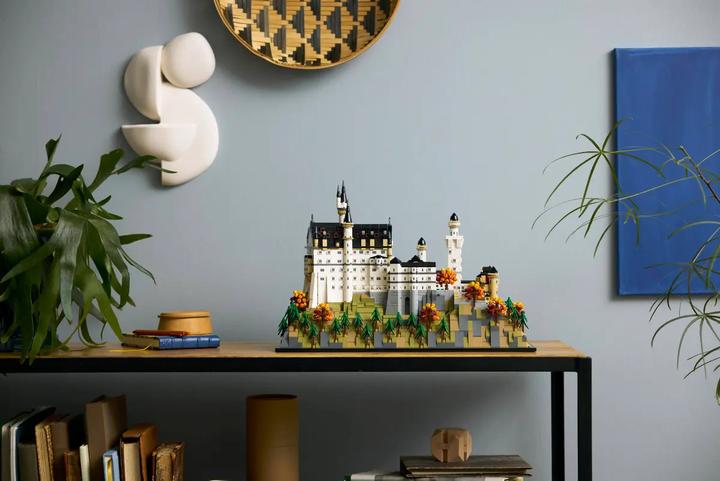 Produktbild LEGO 21063 Confidential (21063, LEGO Architecture)