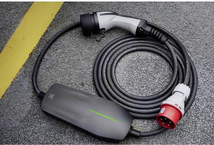 Actual product image Wissenergy P60 (Type 2, 11 kW, 16 A, CEE 16)