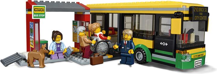 Actual product image LEGO City bus station (60154, LEGO City)