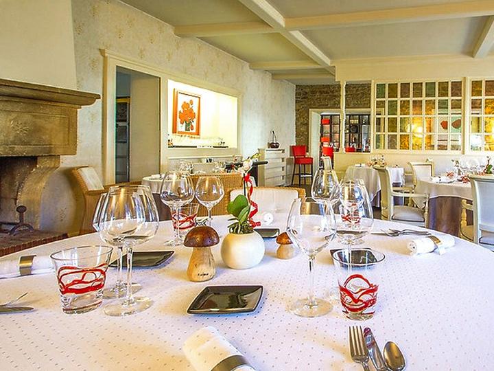 Immagine prodotto Smartbox Cena stellata con vino al Belfort (2 pers.)
