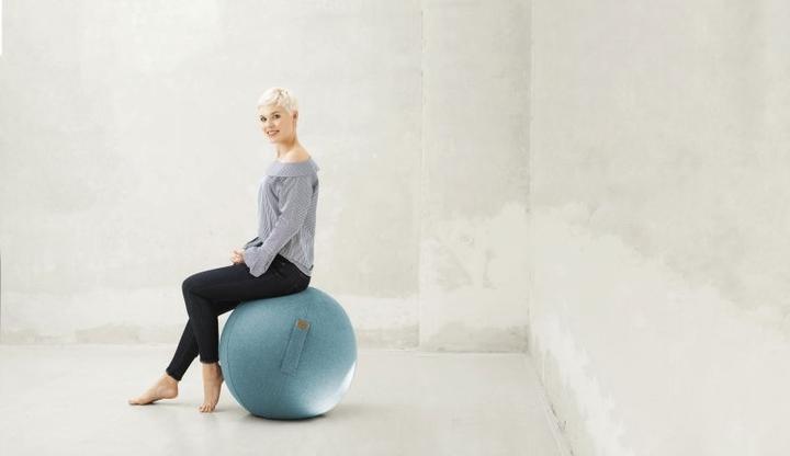 Actual product image Magma Seat Ball Felt Aquarius (65 cm)