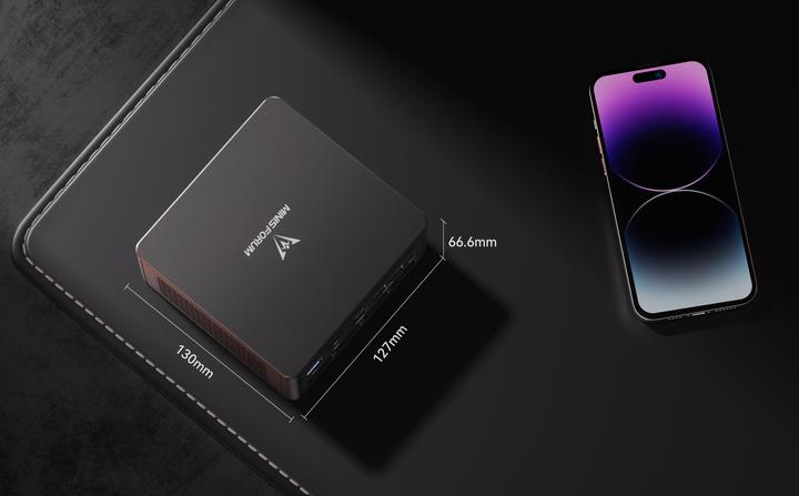 Actual product image Minisforum UM890 Pro (AMD Ryzen 9 8945HS, 64 GB, 1000 GB)