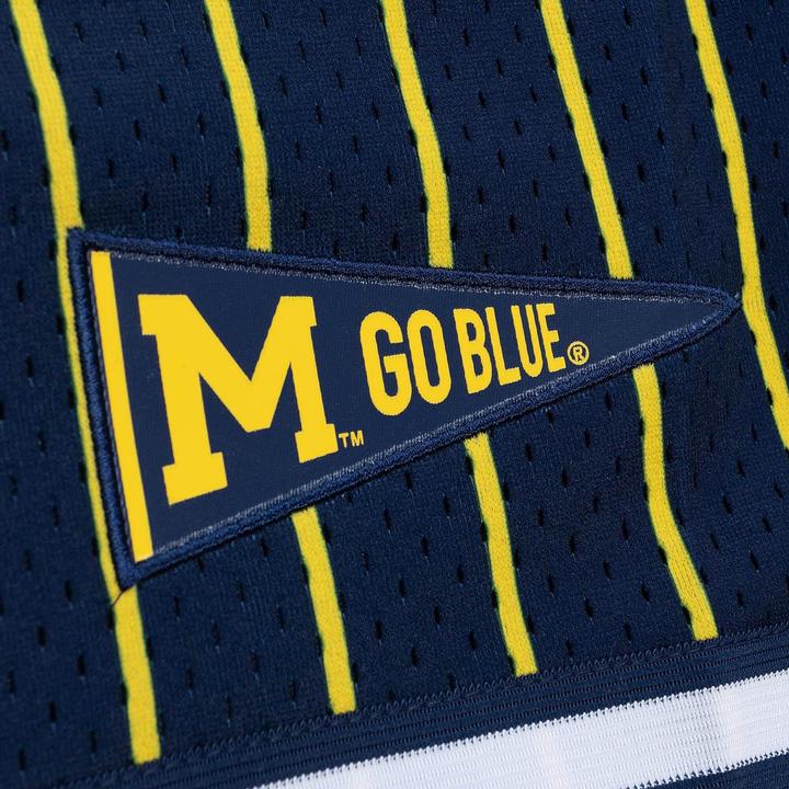 Actual product image Mitchell & Ness M&N University Of Michigan Hometown Basketball Shorts (S)