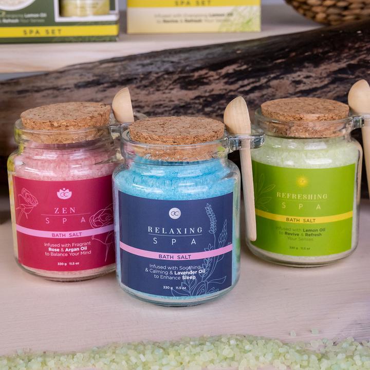 Produktbild Accentra Badesalz ZEN SPA in Glas inkl. Holzlöffel, 330g, angereichert mit Rosen- und Arganöl, Duft: Rose & A