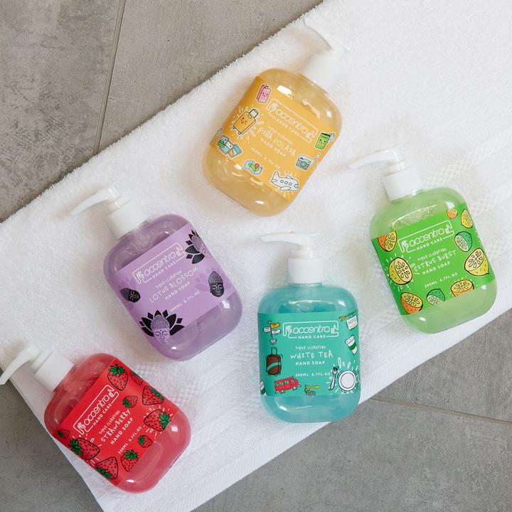 Produktbild Accentra Handseife HAND CARE COLLECTION in Pumpspender, 200ml, Design: Relax, Duft: Lotus Blossom, Farbe: lil