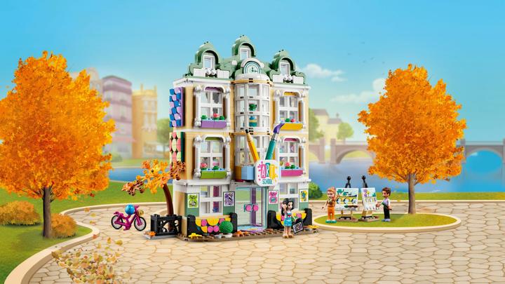 Actual product image LEGO Emma's art school (41711, LEGO Friends)