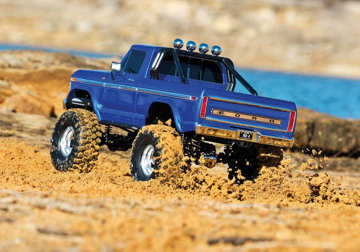 Immagine prodotto Traxxas TRX-4 79 Ford F150 High-Trail 1/10 Crawler RTR blu spazzolato, senza batteria e caricatore (RTR pronto all'uso)