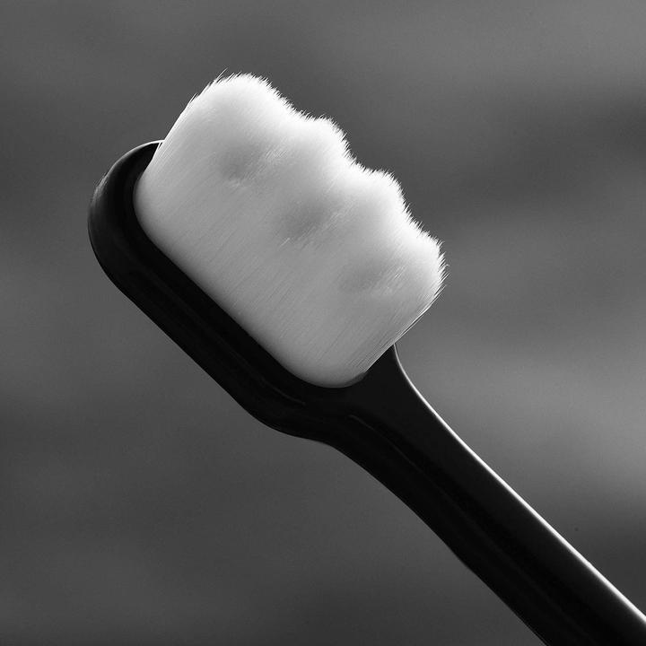Image du produit JTI Brosse à dents extra souple - Noir (Ultra doux, 1 x)