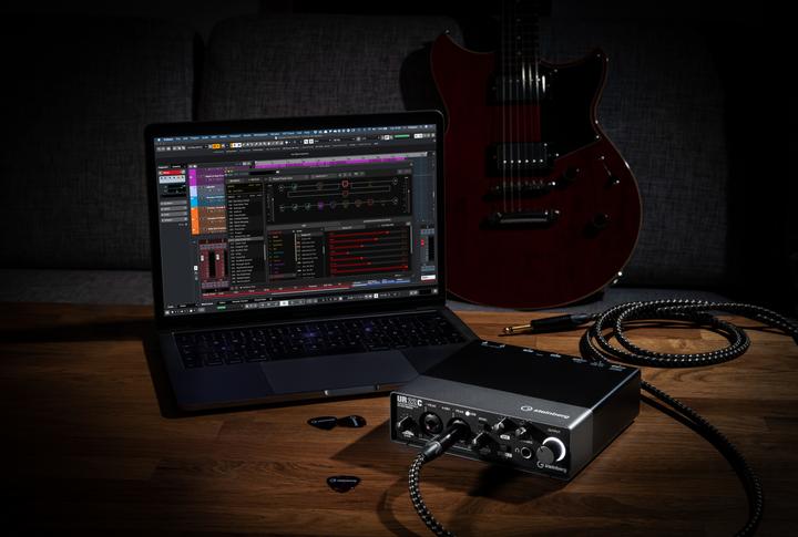 Actual product image Steinberg Guitar Recording Kit (USB)