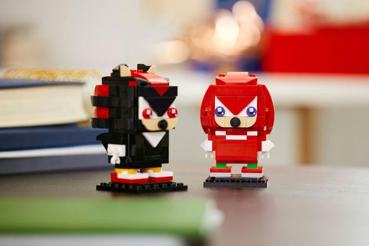 Produktbild LEGO BrickHeadz Sonic the Hedgehog Knuckles & Shadow (40672, LEGO Brickheadz)