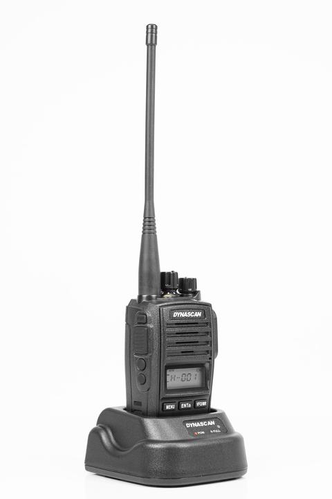 Actual product image Dynascan Portable FM radio PNI V-600, 136-174 MHz, IP67, Scan, Scrambler, VOX