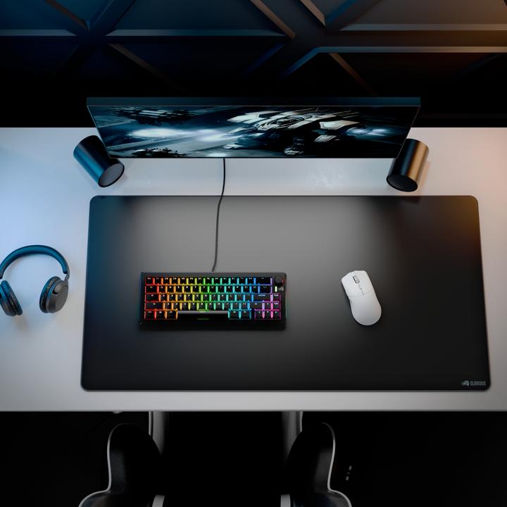 Actual product image Glorious Mouse Pad 2 XXL - Stitched - Black (XXL)