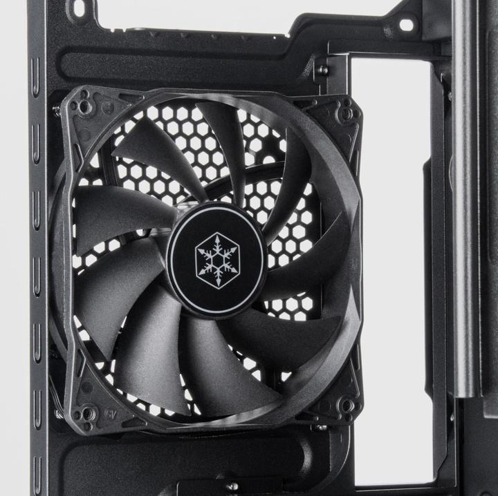 Actual product image Silverstone Fara 313 (mATX)
