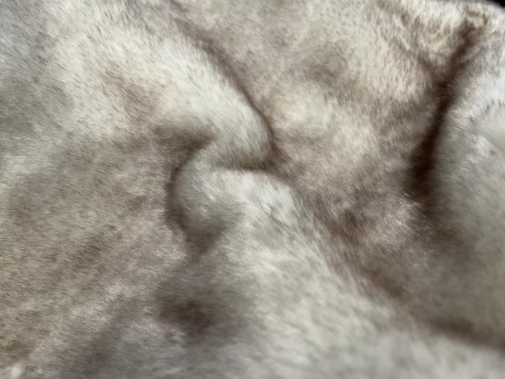 Actual product image Zoeppritz Reborn Husky (140 x 190 cm)