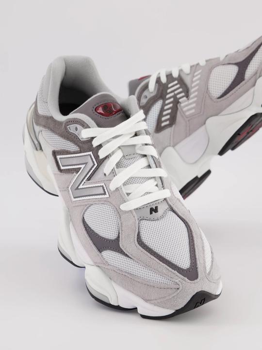 Actual product image New Balance Sneaker (41.5)