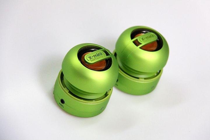 Actual product image X-mini Max (18 h, Rechargeable battery operated)