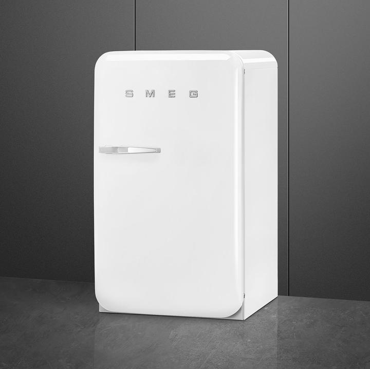Image du produit Smeg Style rétro FAB10RWH5 (122 l)