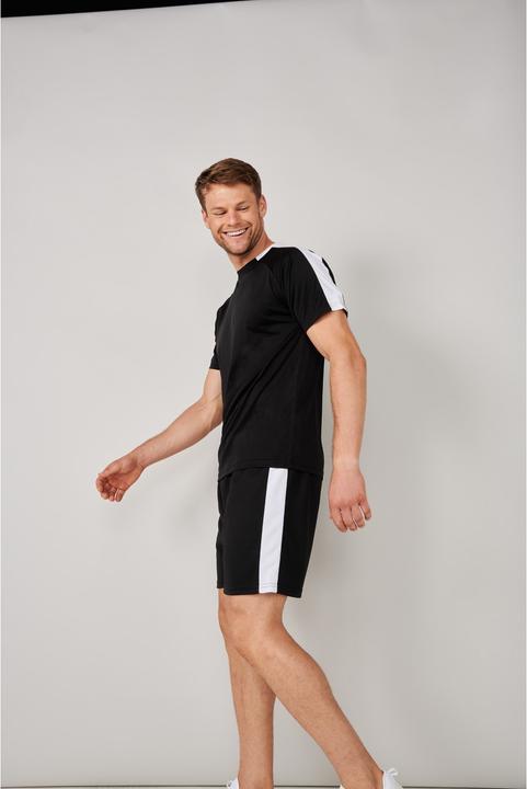Actual product image Finden & Hales Find And Hales Team Tshirt (3XL)