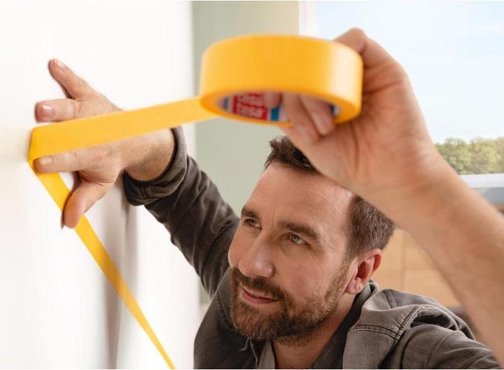 Produktbild tesa Malerkrepp Perfect+, Abdeckklebeband für präzises Abkleben im Innenbereich (50.50 mm)