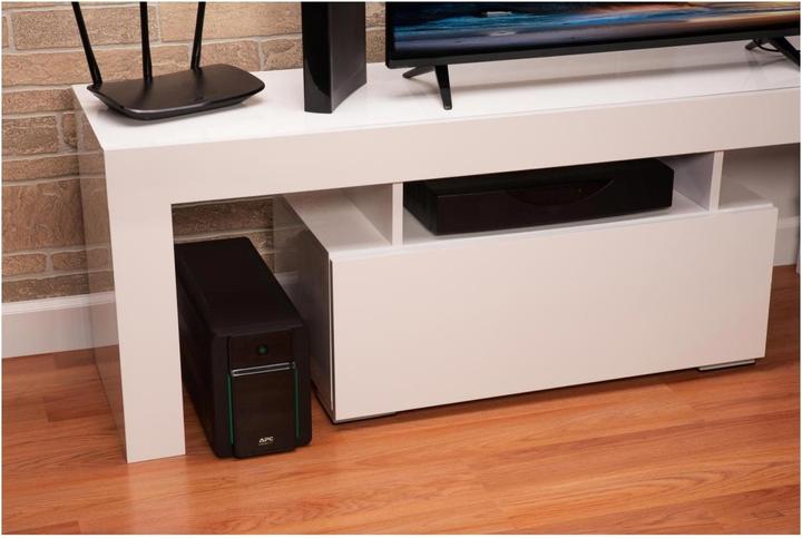 Produktbild APC USV BVX2200LI 2200 VA / 1200 W (1200 VA, 1200 W, Line-Interaktiv USV)