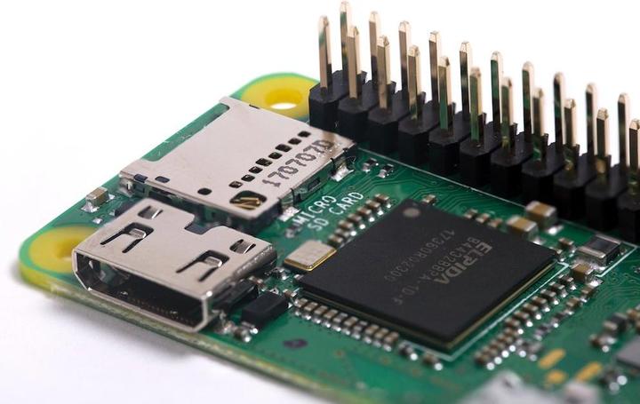 Produktbild Raspberry Pi Zero WH