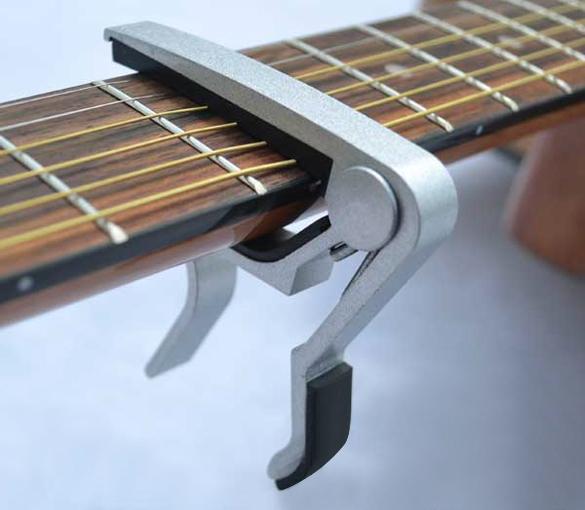 Produktbild JTI Gitarren-Kapodaster - Silber (Kapodaster)