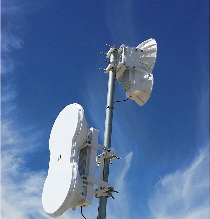 Immagine prodotto Ubiquiti AF-5: AirFiber, 1Gbps, banda 5Ghz (1200 Mbit/s)