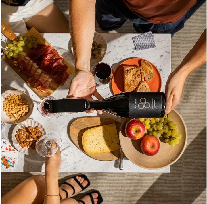 Image du produit Avène Aérateur de vin Essentiel 1 pièce, noir/argenté (Aérateur de vin)