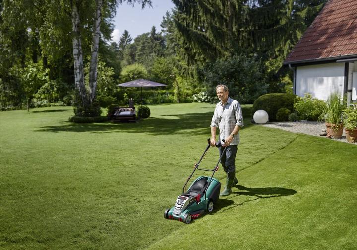 Produktbild Bosch Home & Garden Rotak 43 LI (Akkubetrieb)