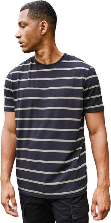 Actual product image Front Row Tshirt (XXL)