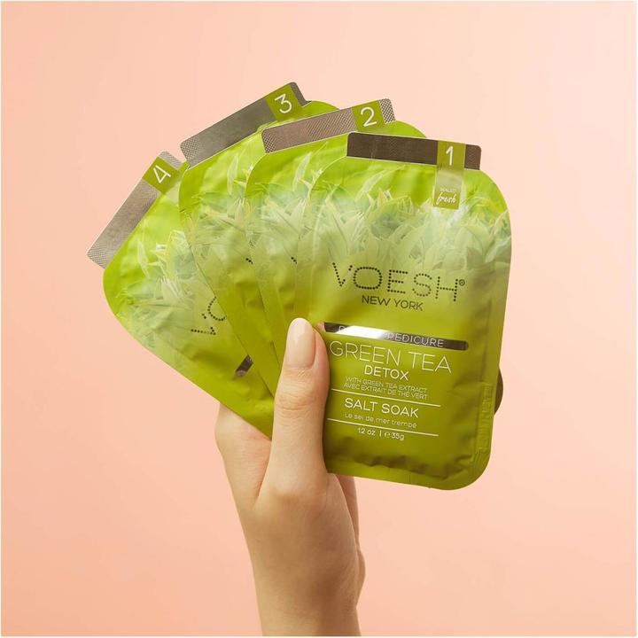 Immagine prodotto Voesh Pedi In A Box Deluxe 4 Step Green Tea (Pediluvio, Crema piedi e gel piedi, Maschera del piede)