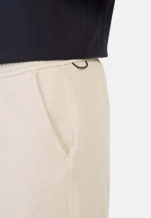 Actual product image Camel Active Bermuda Shorts mit elastischem Bund (L)