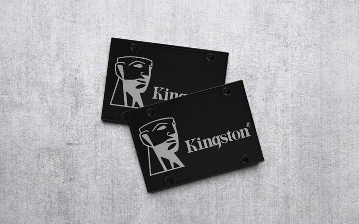 Actual product image Kingston KC600 Kit (2048 GB, 2.5")