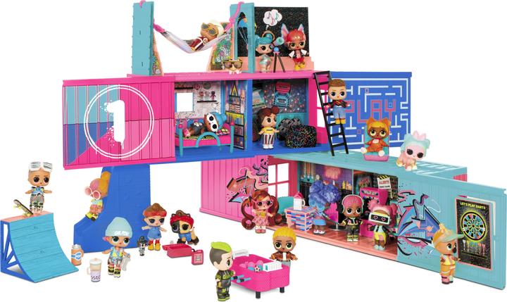 Actual product image MGA Fashion Show House