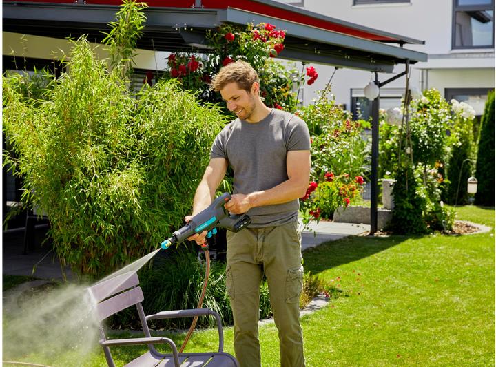 Actual product image Gardena AquaClean (Rechargeable battery operated)
