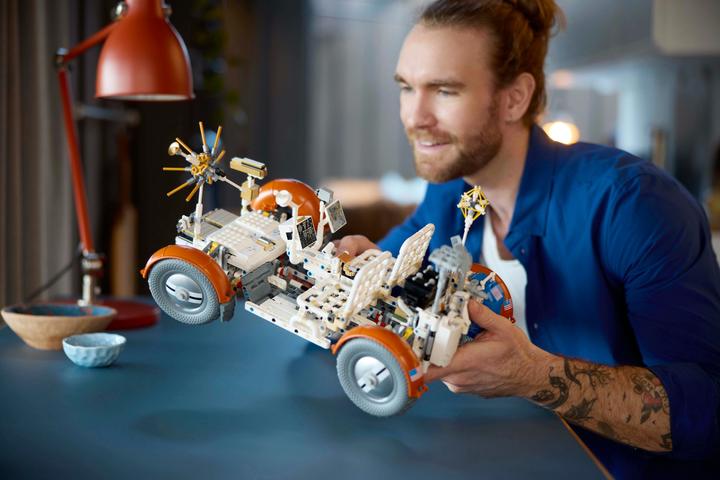Image du produit LEGO Véhicule lunaire Apollo de la NASA (LRV) (42182, LEGO Technic)