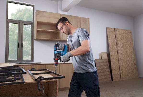 Produktbild Bosch Professional GBH 18V-18 X Akku-Bohrhammer mit ONECHUCK Solo (Akkubetrieb)