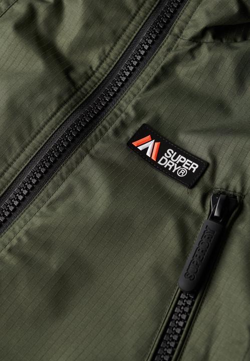 Immagine prodotto Superdry Mountain Windjacke mit Kapuze (S)