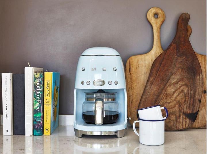 Actual product image Smeg DCF02PBEU