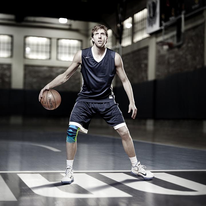 Produktbild Bauerfeind Sports Knee Support (M)