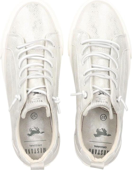 Actual product image Mustang Sneaker (39)