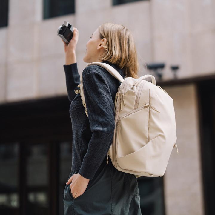 Productafbeelding Pgytech Backpack 16L OneGo Lite (Cream) (Foto rugzak, 16 l)