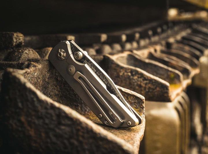 Actual product image Böker M4 Sherman Damascus (7.70 cm)