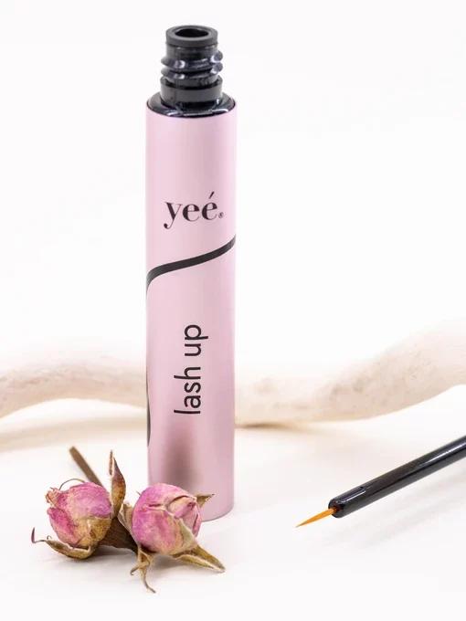 Actual product image Yeé Lash Up Forte (5 ml)