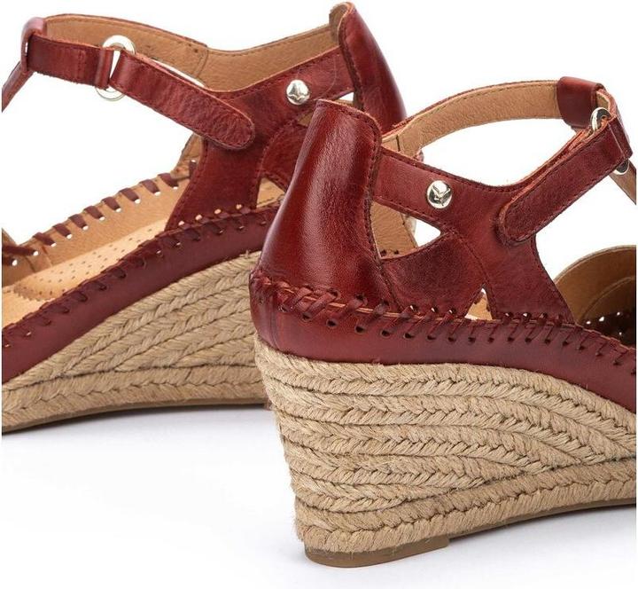 Actual product image Pikolinos Vila (41)
