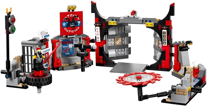Actual product image LEGO Headquarters of the motorcyclists (70640, LEGO Ninjago)